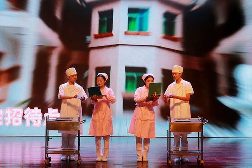 她們是激流中悄悄綻放的一朵浪花,守護著生命旅途的平凡