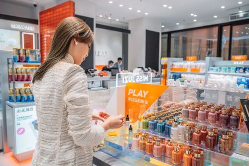 重慶首家H.E.A.T喜燃空降大坪，潮流新品全搜羅，30元起搶購網紅爆款